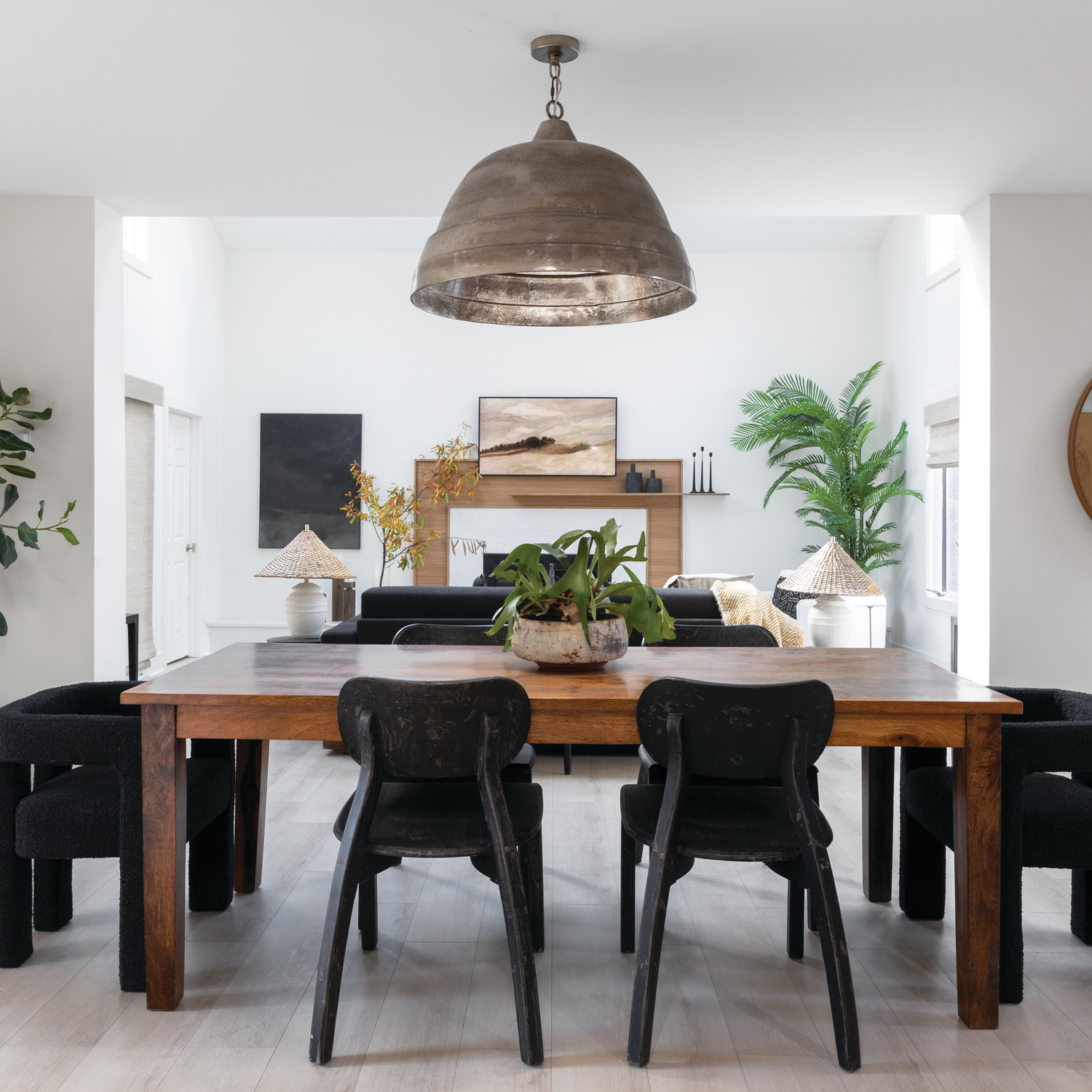 335313XN_SEDONA_LIFESTYLE